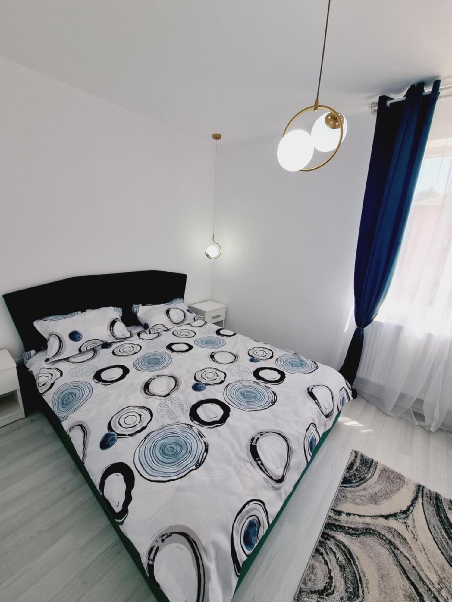 Apartament Central Pe Pietonala Nr2 Hunedoara Buitenkant foto